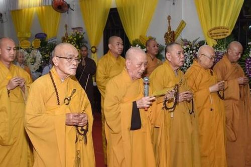 Trung ương GHPGVN viếng tang Trưởng lão Hòa thượng Thích Đồng Tâm