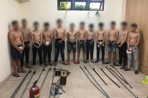 80 thanh thiếu niên mang hung khí tự chế, hẹn nhau hỗn chiến trong đêm ở Đà Nẵng