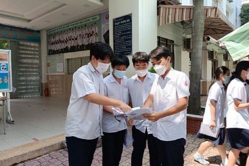 Đề thi Ngữ văn vào lớp 10 công lập ở Tp.HCM được đánh giá là khá thú vị