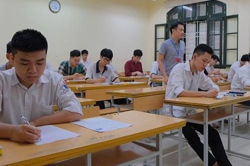 Vụ lộ đề thi môn Sinh học: Quy trình chặt vẫn thua giáo viên tha hóa!