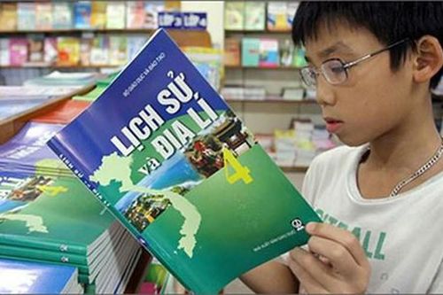 Học Sử đâu chỉ ở nhà trường…