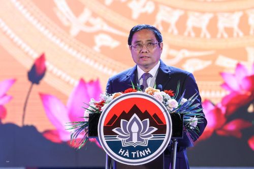 Khắc sâu, thấm nhuần, làm tốt lời căn dặn của Chủ tịch Hồ Chí Minh khi về thăm Hà Tĩnh