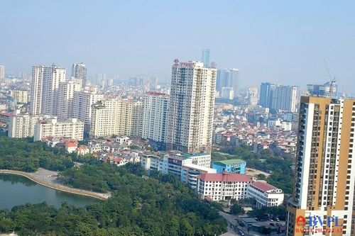 Không trả lại hồ sơ, kéo dài thời hạn giải quyết đối với hoạt động chuyển nhượng bất động sản