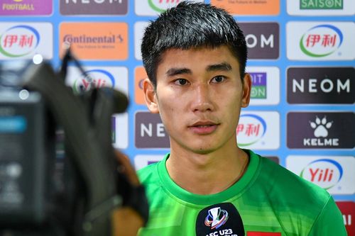 Mạnh Dũng: 'Tôi bắt gôn là do HLV chỉ định'