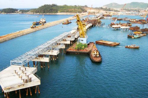 Đi tìm lời giải đưa kinh tế biển 'cất cánh'