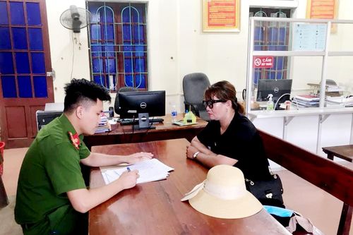 'Nữ quái' có sở thích đặc biệt trộm tài sản của người già neo đơn