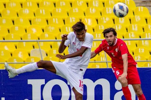 Singapore đè bẹp Myanmar 6-2