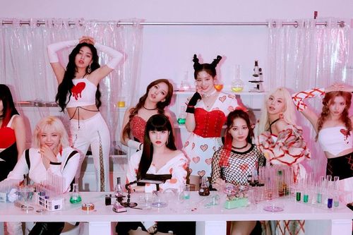 Bảng xếp hạng danh tiếng thương hiệu nhóm nhạc nữ K-pop tháng 6/2022