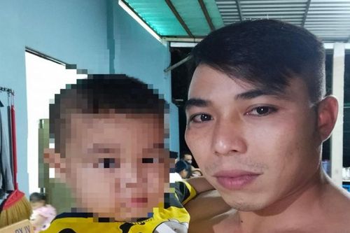 Bắt tạm giam người tình của mẹ bé trai 18 tháng tuổi tử vong