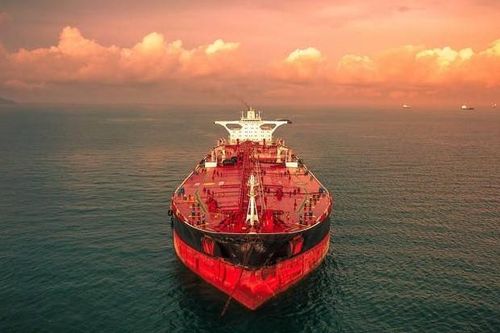 Tàu chở dầu cỡ lớn do AI lái lần đầu băng qua đại dương