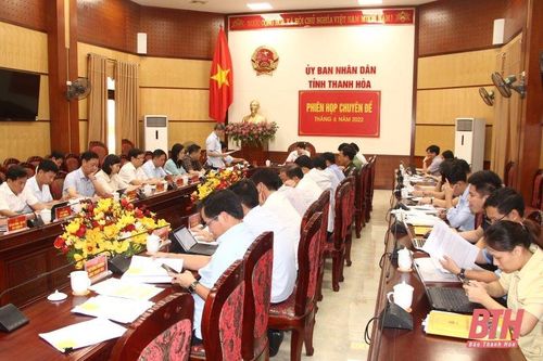 Chủ tịch UBND tỉnh Đỗ Minh Tuấn chủ trì phiên họp chuyên đề tháng 6: Thảo luận nhiều nội dung quan trọng về quy hoạch, phân bổ vốn