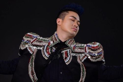 Độ quái của Tùng Dương