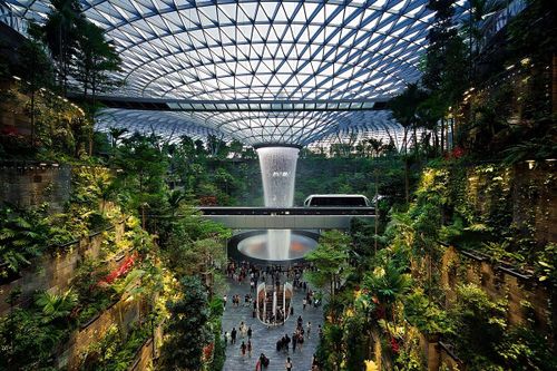 TP.HCM có viển vông khi muốn phát triển đô thị sân bay Tân Sơn Nhất?