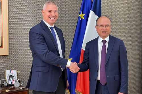 Tăng cường hợp tác về kinh tế, y tế và giáo dục với thành phố Montpellier (Pháp)