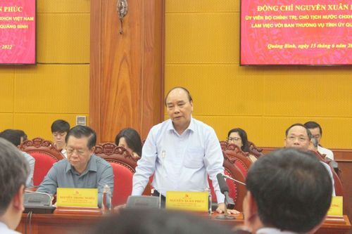 Chủ tịch nước: Quảng Bình cần khai thác thế mạnh 'viên kim cương xanh'