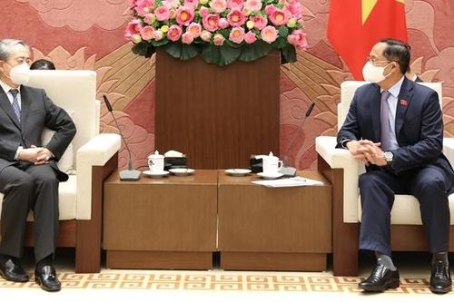 Phó Chủ tịch Quốc hội, Thượng tướng Trần Quang Phương tiếp Đại sứ Trung Quốc tại Việt Nam