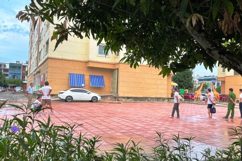 Thanh Hóa: Điều tra nguyên nhân người đàn ông rơi từ chung cư xuống đất tử vong