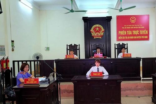 VKSND huyện Phù Ninh phối hợp tổ chức phiên tòa trực tuyến xét xử vụ án hình sự