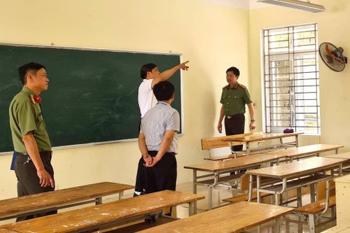 Bảo vệ an toàn Kỳ thi tuyển sinh vào lớp 10