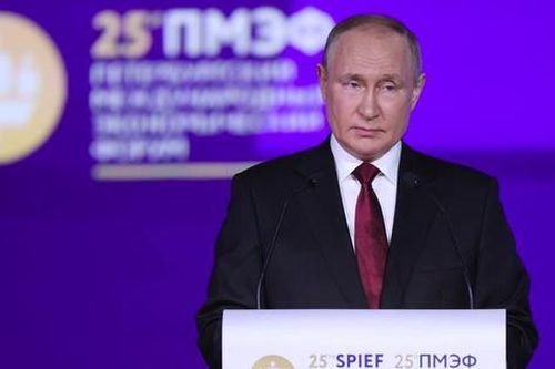 Tổng thống Nga Putin chỉ trích Mỹ tự coi mình là 'sứ giả của Chúa'