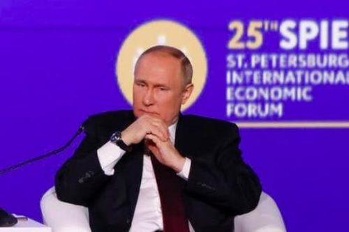 Tin tặc tấn công diễn đàn 'Davos của Nga', làm chậm bài phát biểu của ông Putin