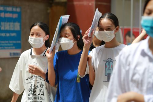 Thi vào 10 ở Hà Nội: Sĩ tử miền núi lo lắng thế nào ở môn Ngoại ngữ?