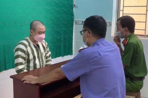 Khởi tố, bắt tạm giam diễn viên hài Hữu Tín vì liên quan đến ma túy