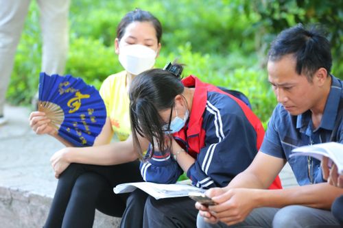 Hà Nội: Nhiều thí sinh vi phạm quy chế thi tuyển lớp 10