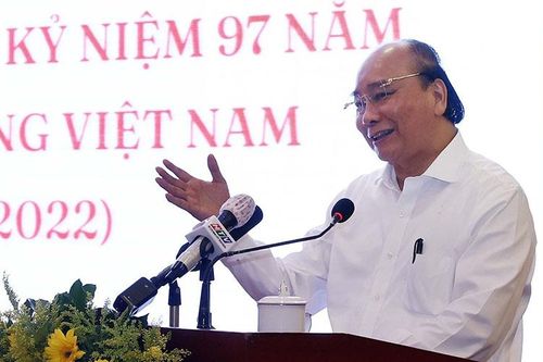Tích cực quảng bá hình ảnh con người và Thành phố Hồ Chí Minh năng động, đổi mới và phát triển