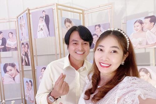 Vợ chồng Cao Minh Đạt tình tứ khi dự đám cưới Hồ Bích Trâm
