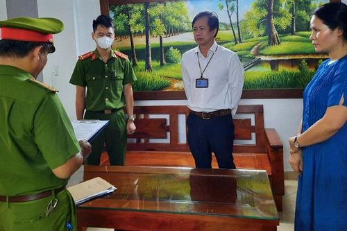 Vụ Việt Á: Khởi tố, bắt tạm giam giám đốc và 2 nhân viên CDC Đà Nẵng