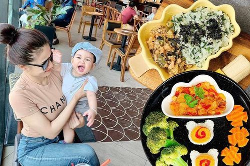 Mẹ thức đêm tìm tòi thực đơn ăn dặm không trùng lặp cho con