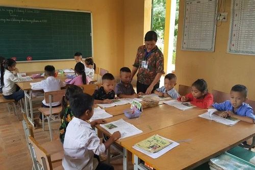 Phụ đạo trong hè: Vất vả đi tìm trò