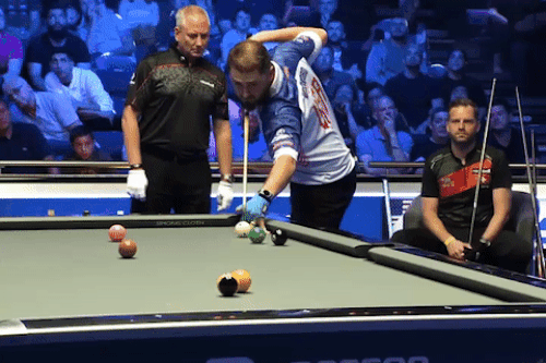 Đường cơ khiến khán giả phấn khích ở World Cup billiards 2022