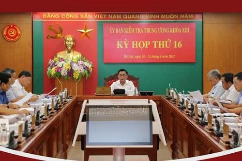 Những kỳ họp 'mở đường' xử lý các vụ án về đất đai, chứng khoán, kit test Việt Á