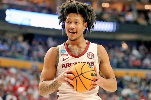 Cầu thủ gốc Việt đầu tiên được thi đấu ở NBA