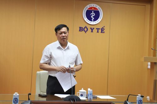 Thứ trưởng Đỗ Xuân Tuyên: Trước 30/6, các tỉnh, thành phía Nam phải tiêm hết lô vaccine phòng COVID-19 đã phân bổ