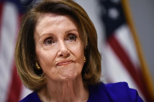Bà Pelosi: Phán quyết của Tòa Tối cao Mỹ là 'cú tát vào mặt phụ nữ'