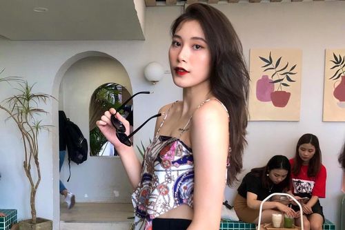 Vẻ đẹp của 'hoa khôi bóng chuyền' vào top 10 Hoa hậu Hoàn vũ Việt Nam