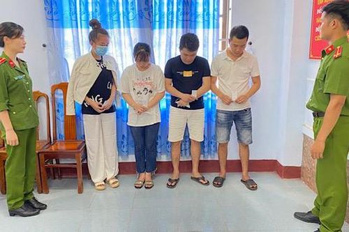 Bắt giữ 5 đối tượng đang 'phê' ma túy tại nhà trọ