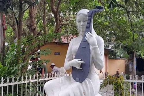 UBND TP.HCM yêu cầu Hội Sân khấu rút kinh nghiệm vụ đổi bảng tên Chùa Nghệ sĩ
