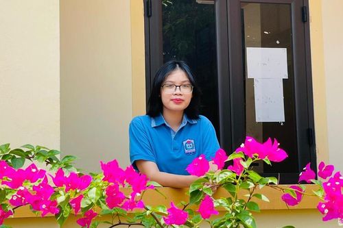Thủ khoa chuyên Anh tại Nghệ An sở hữu chuỗi thành tích đáng nể