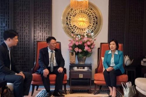 Đề xuất mở kênh liên lạc thường xuyên giữa Văn phòng SPS Việt Nam với Bộ ngoại giao