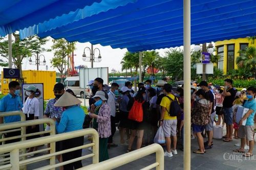 Từ 1/7, dừng giảm 50% giá vé tham quan vịnh Hạ Long