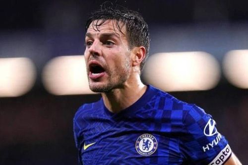 Chelsea làm khó Barca trong vụ Azpilicueta