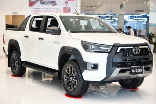 Loạt xe dừng bán tại Việt Nam nửa đầu năm 2022