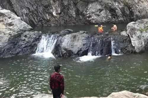 Đi tắm thác sau tiệc đám cưới ở Quảng Trị, một thanh niên tử vong