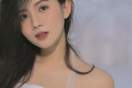 Nhan sắc hotgirl 21 tuổi đóng vai con gái diễn viên Việt Anh