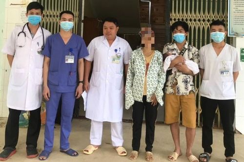 Sản phụ bị sốc nhiễm khuẩn, suy đa tạng do sốt mò