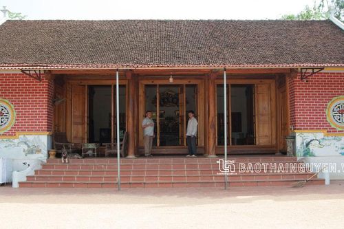 Văn hóa Việt trong ngôi nhà gỗ kẻ truyền ở Phú Bình